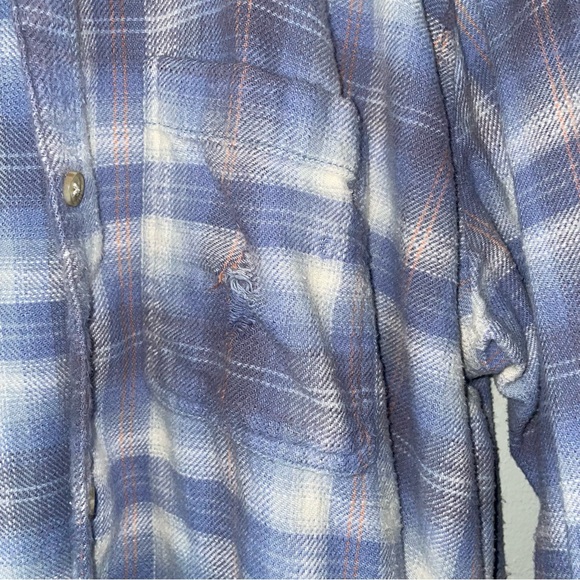 AE Destroyed Oversized Flannel - Picture 3 of 5